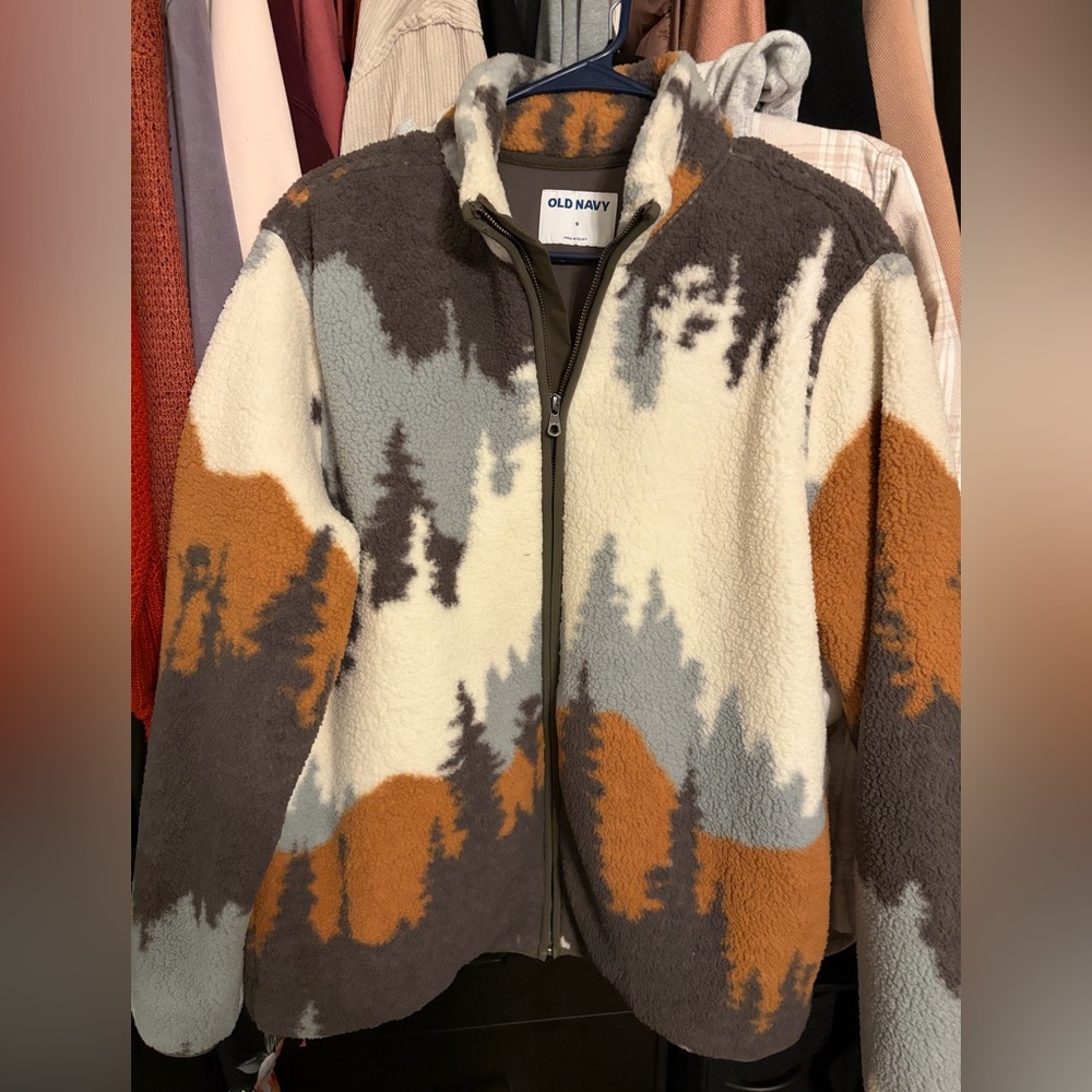 Old Navy Plush Zip-Up Jacket in Cream, Gray & Rust